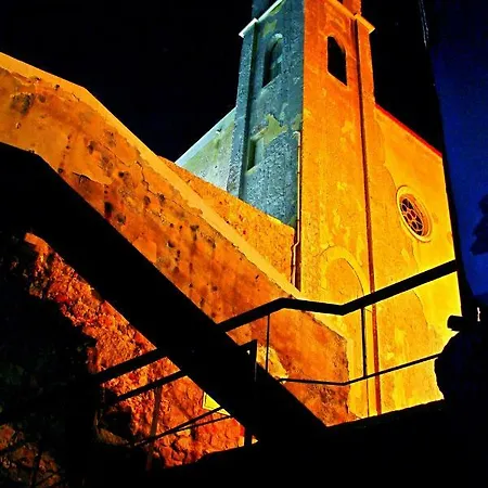 Casa Panoramica Santa Lucia Apartment *